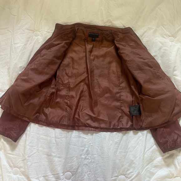 Faux Leather Bomber Jacker Size XL - Picture 5 of 5